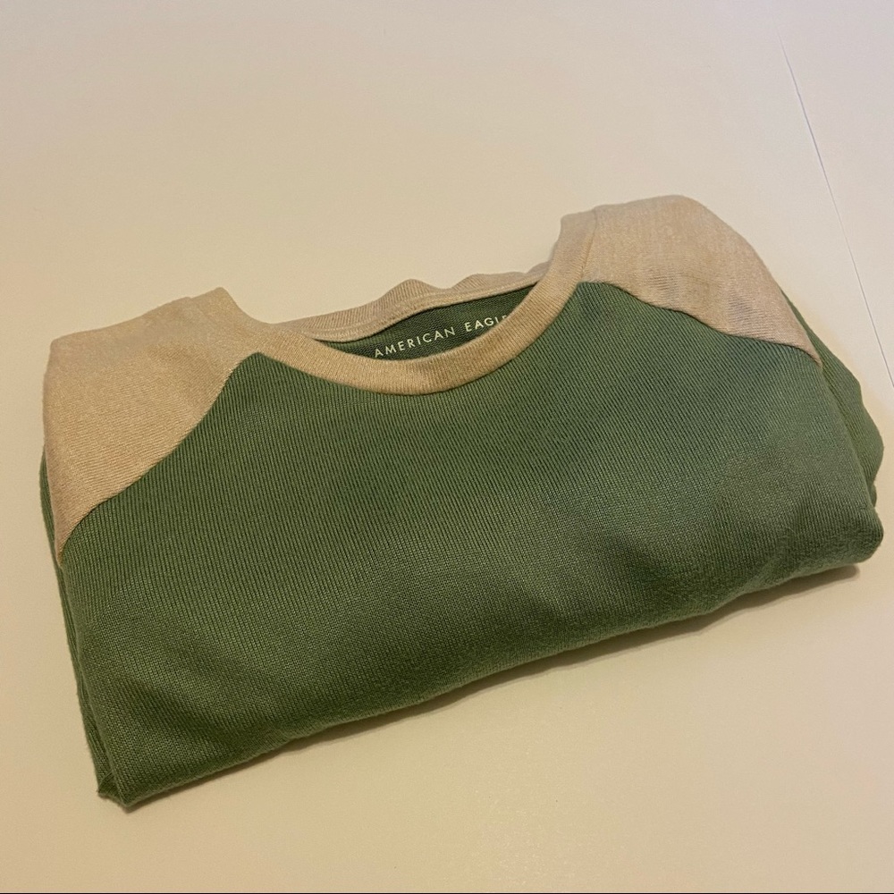 NWOT American Eagle Sweater